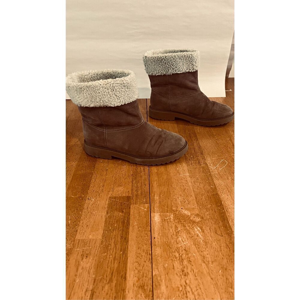 OLD NAVY BROWN SUEDE ANKLE BOOTS FAUX SHEARLING LINING GIRLS SZ 3 - Picture 4 of 10